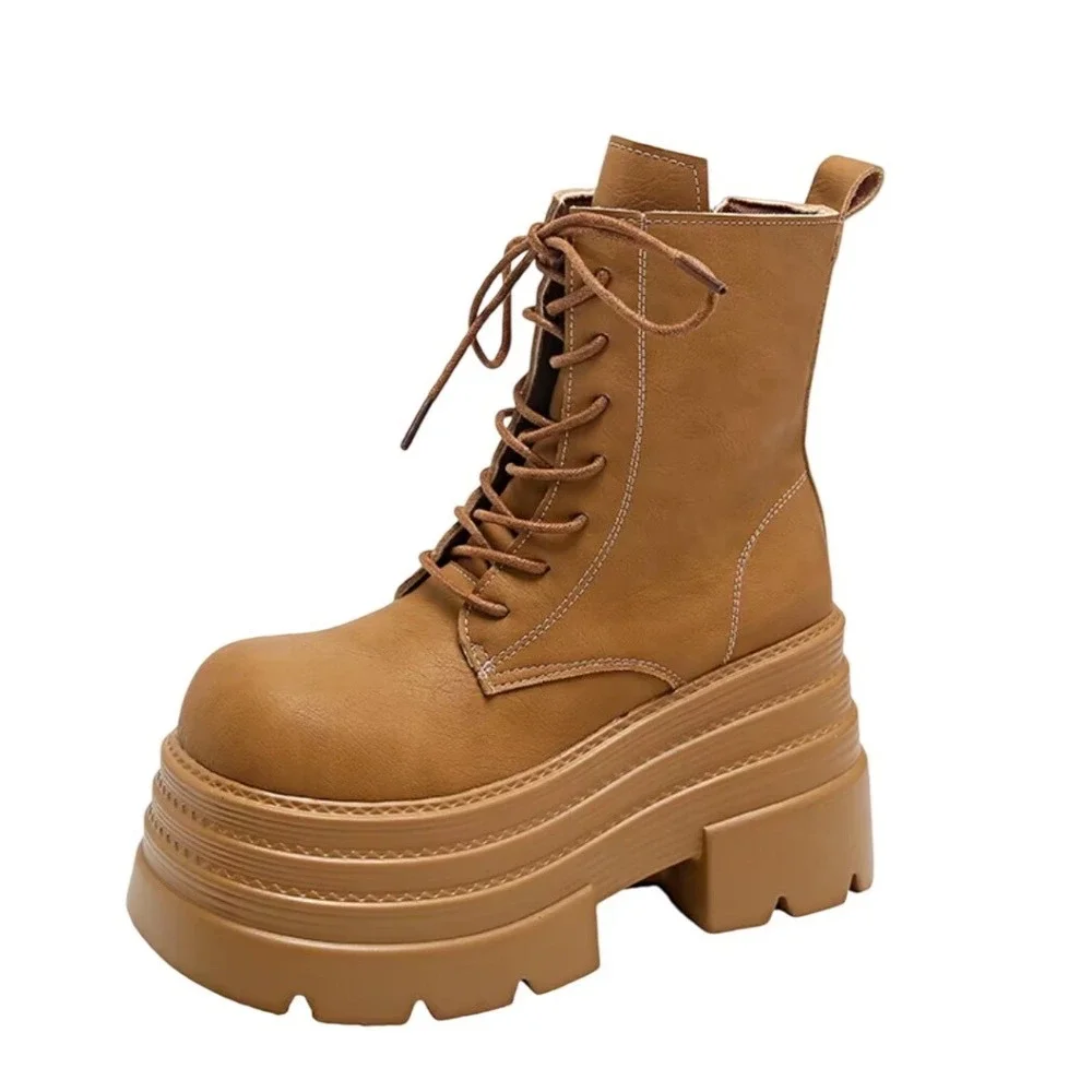 BRAND NEW Tan Faux Leather‎ Lace Up Platform Boots Size 5